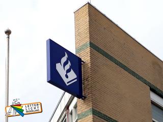 Grootformaat lichtbak logo politie